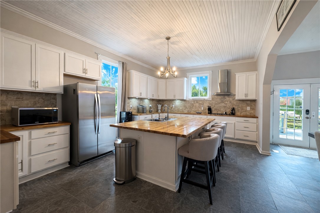 219 E Franklin Street