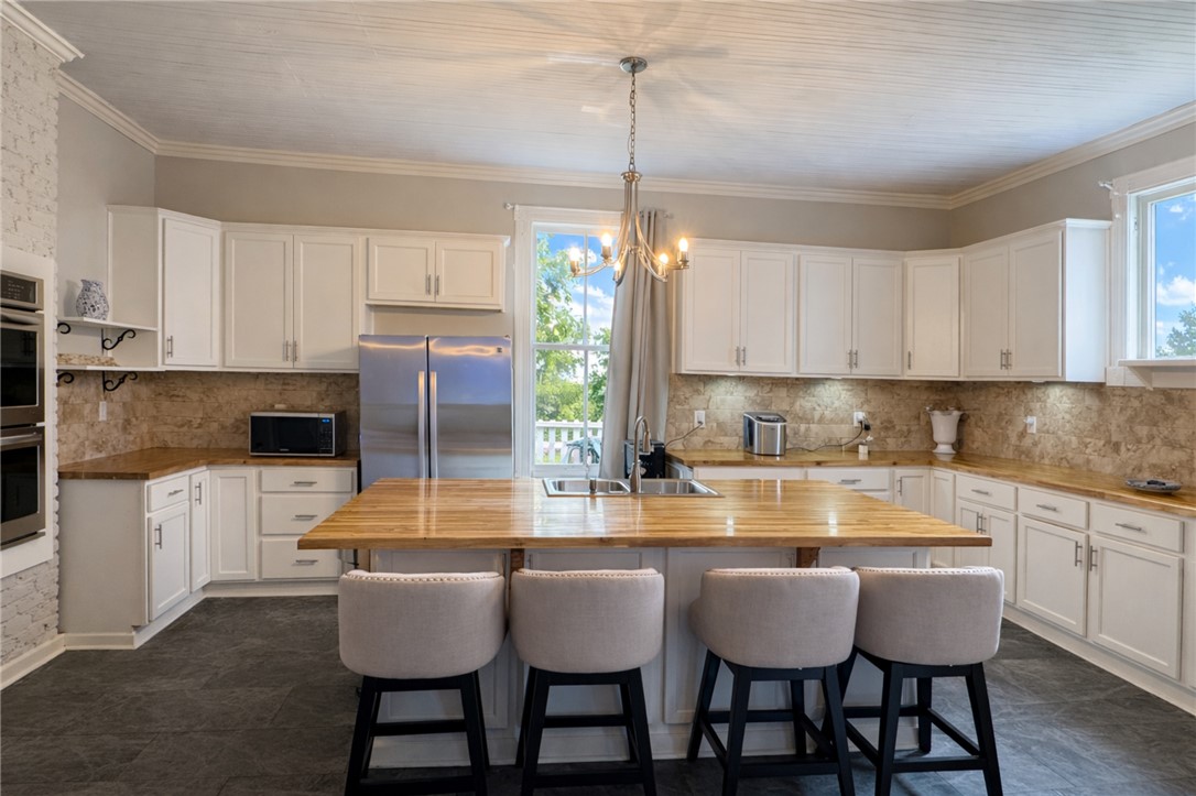 219 E Franklin Street