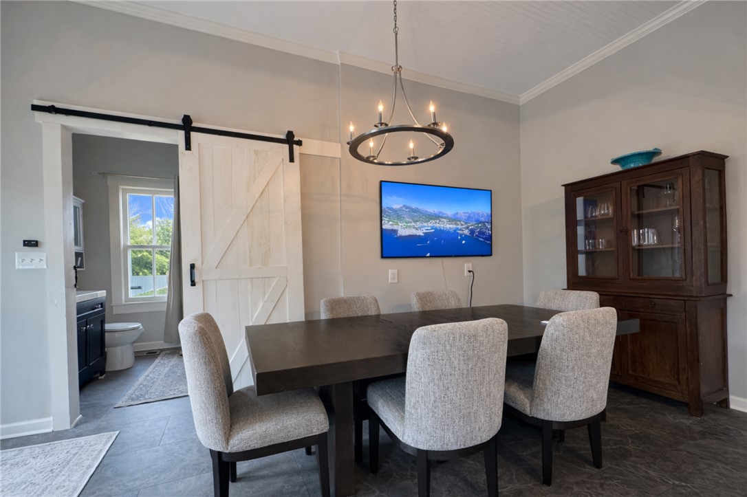 219 E Franklin Street