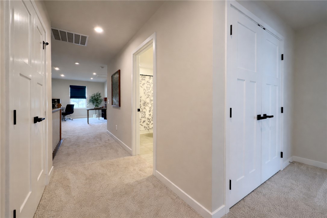 407 Camarillo Lane