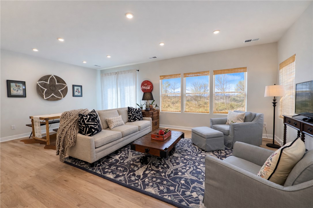 407 Camarillo Lane