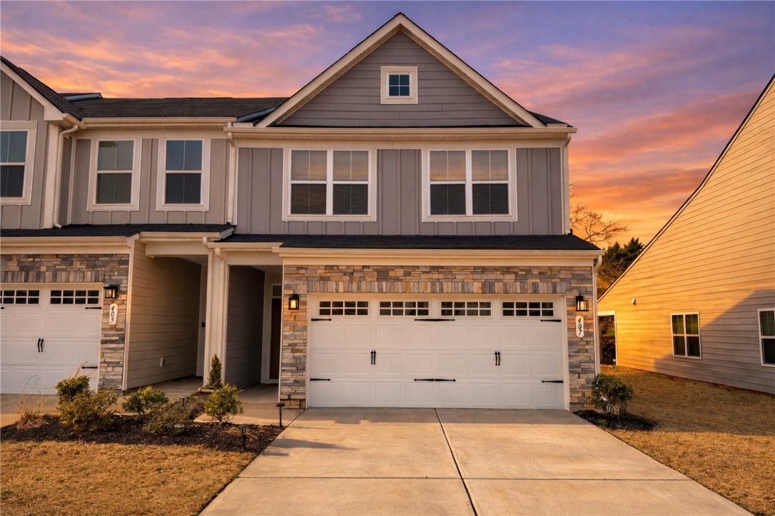 407 Camarillo Lane
