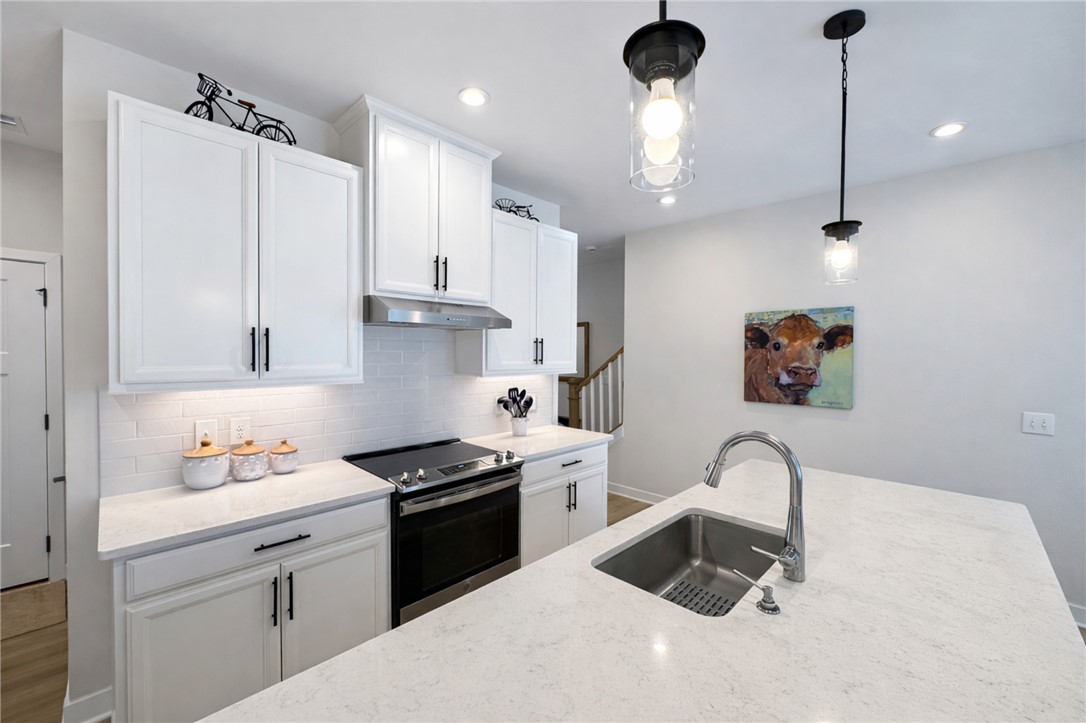 407 Camarillo Lane