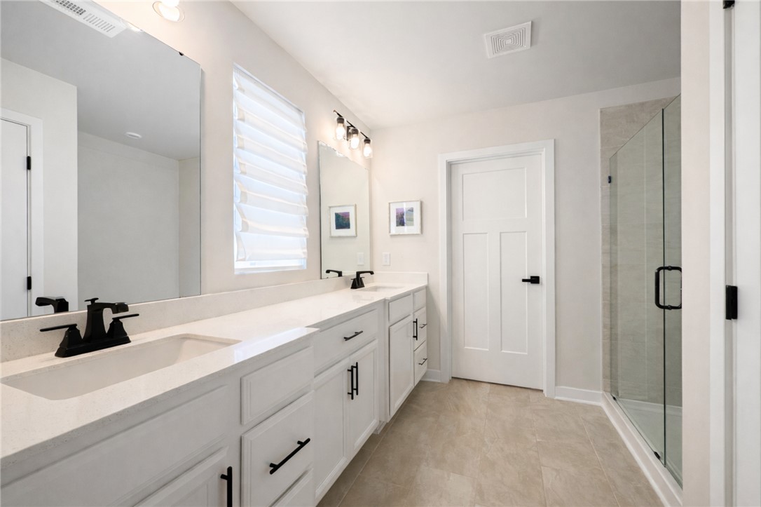 407 Camarillo Lane
