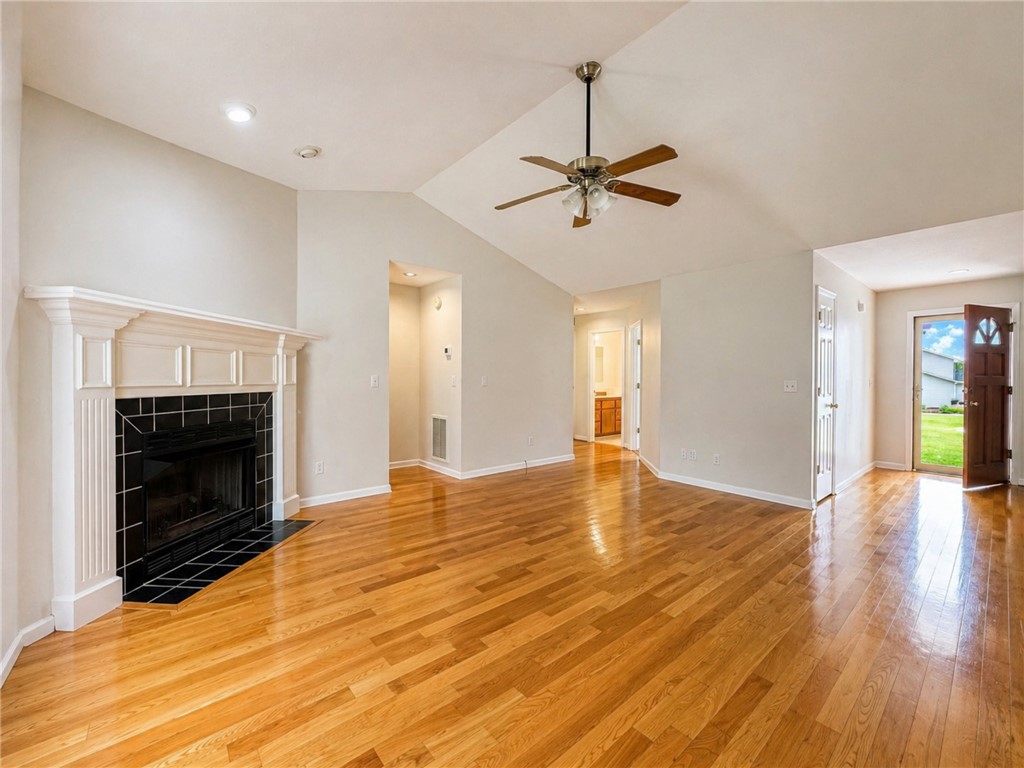 210 Springside Circle