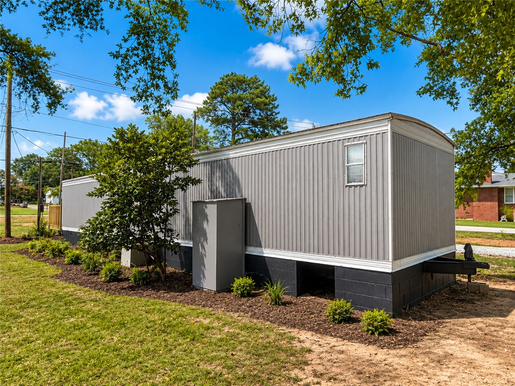 3301 Dixon Road