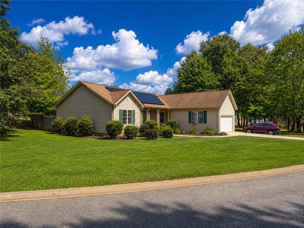 606 Laurel Creek Drive
