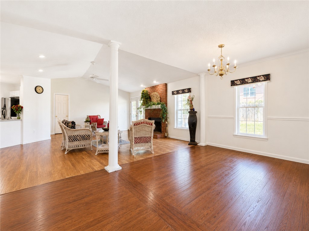 606 Laurel Creek Drive