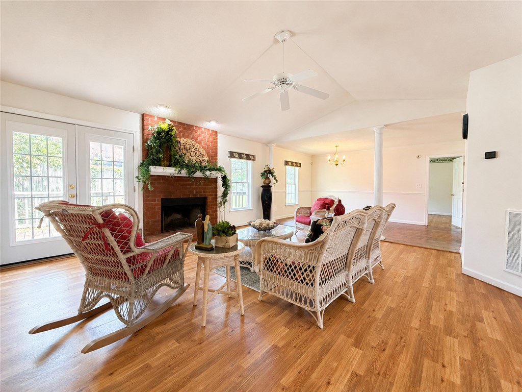 606 Laurel Creek Drive