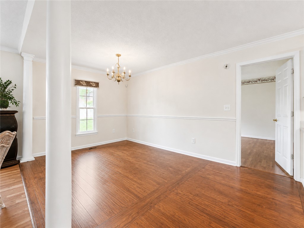606 Laurel Creek Drive
