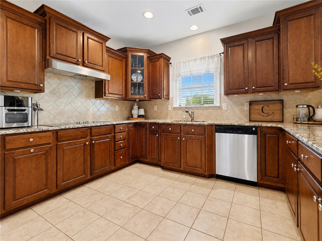17 Fawn Hill Drive