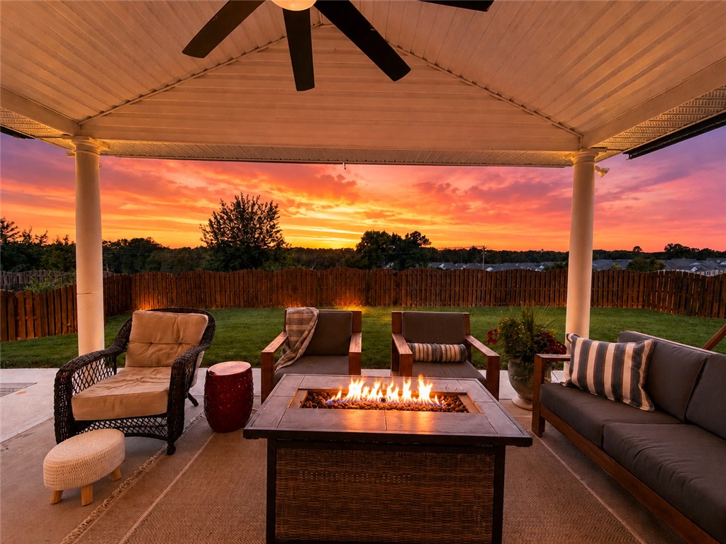 17 Fawn Hill Drive