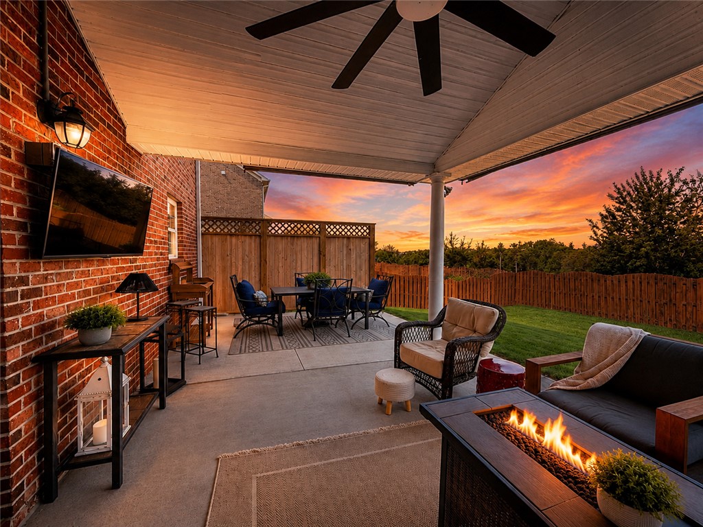 17 Fawn Hill Drive