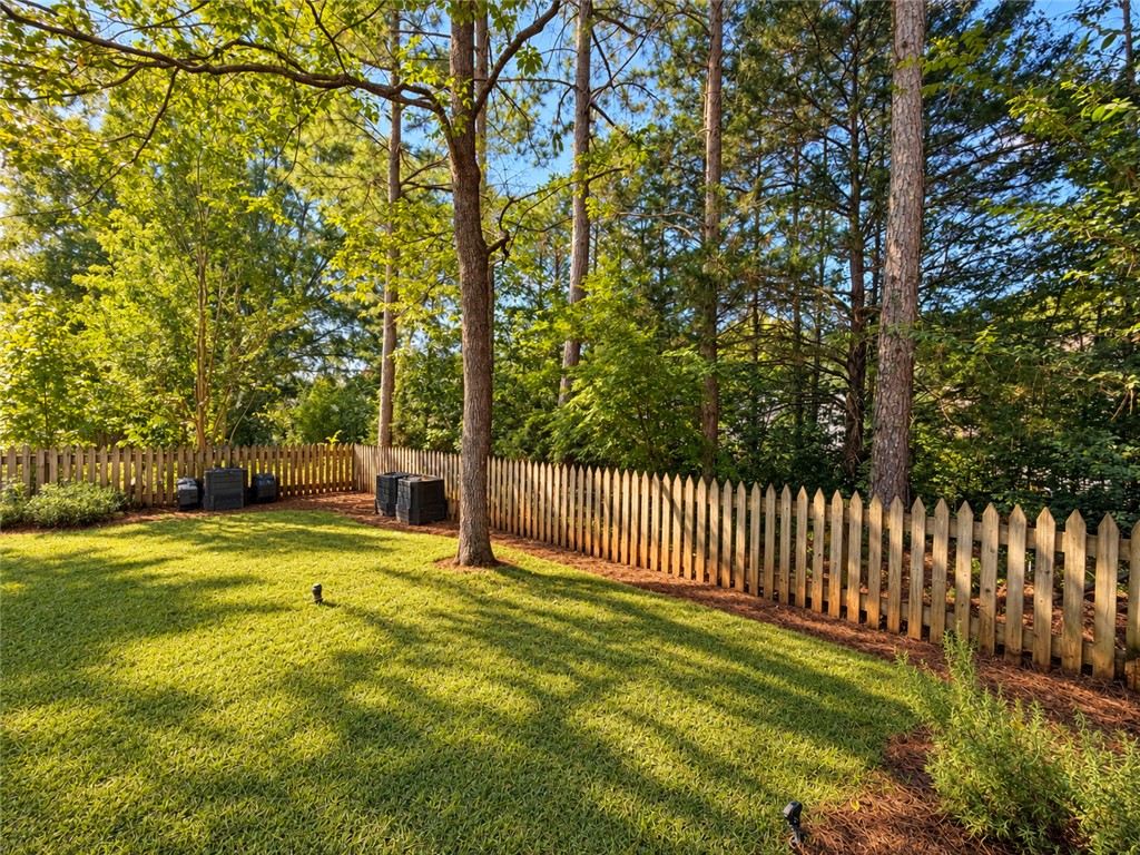 113 Grand Oak Circle