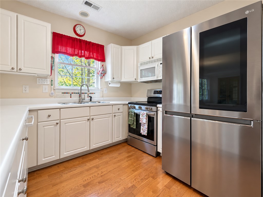 113 Grand Oak Circle