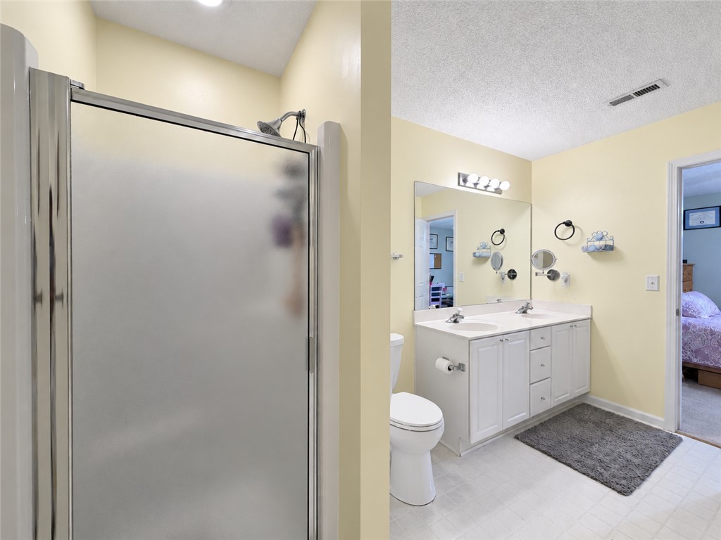 113 Grand Oak Circle