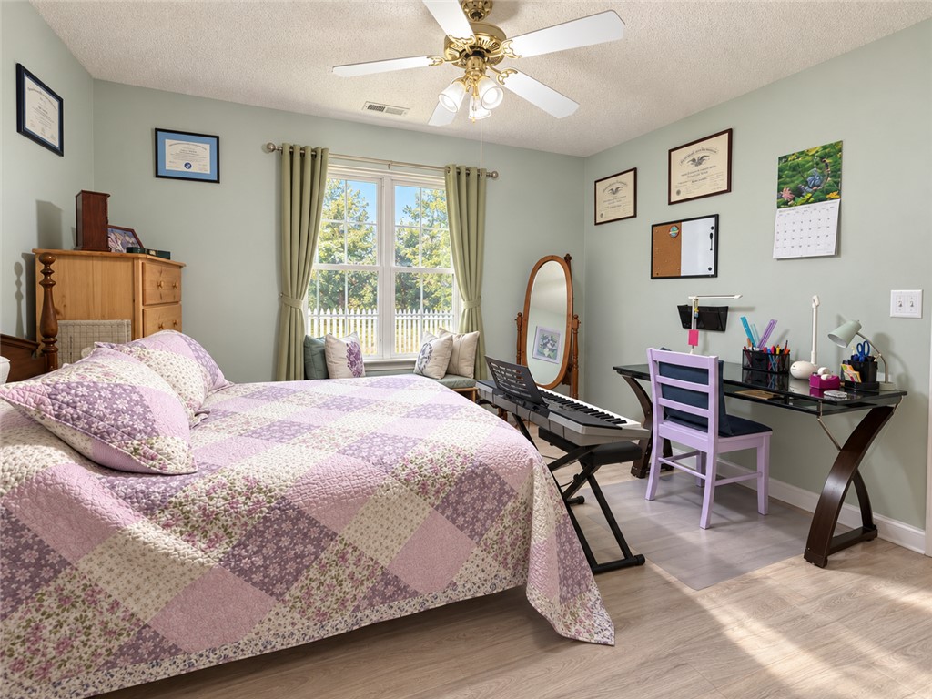 113 Grand Oak Circle