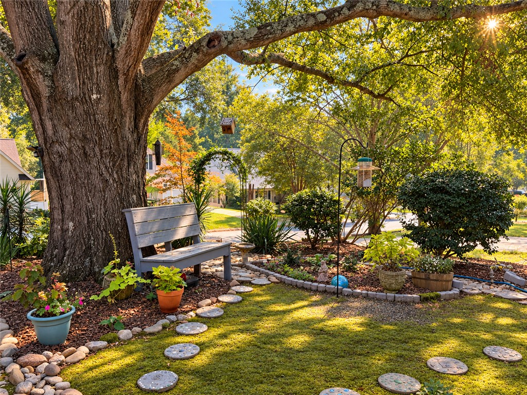 113 Grand Oak Circle