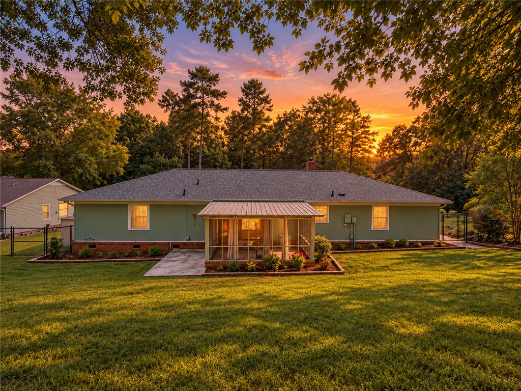 519 Walden Parkway