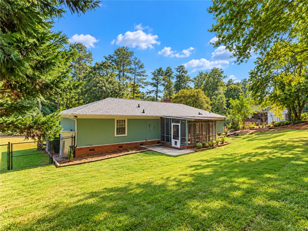 519 Walden Parkway