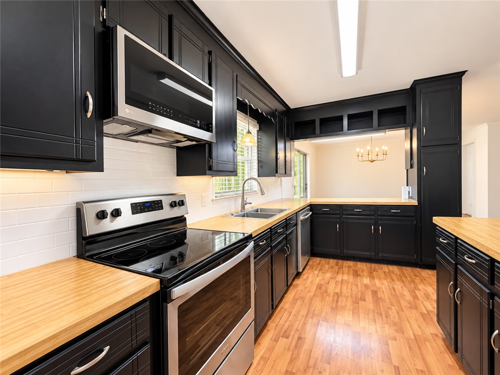 519 Walden Parkway