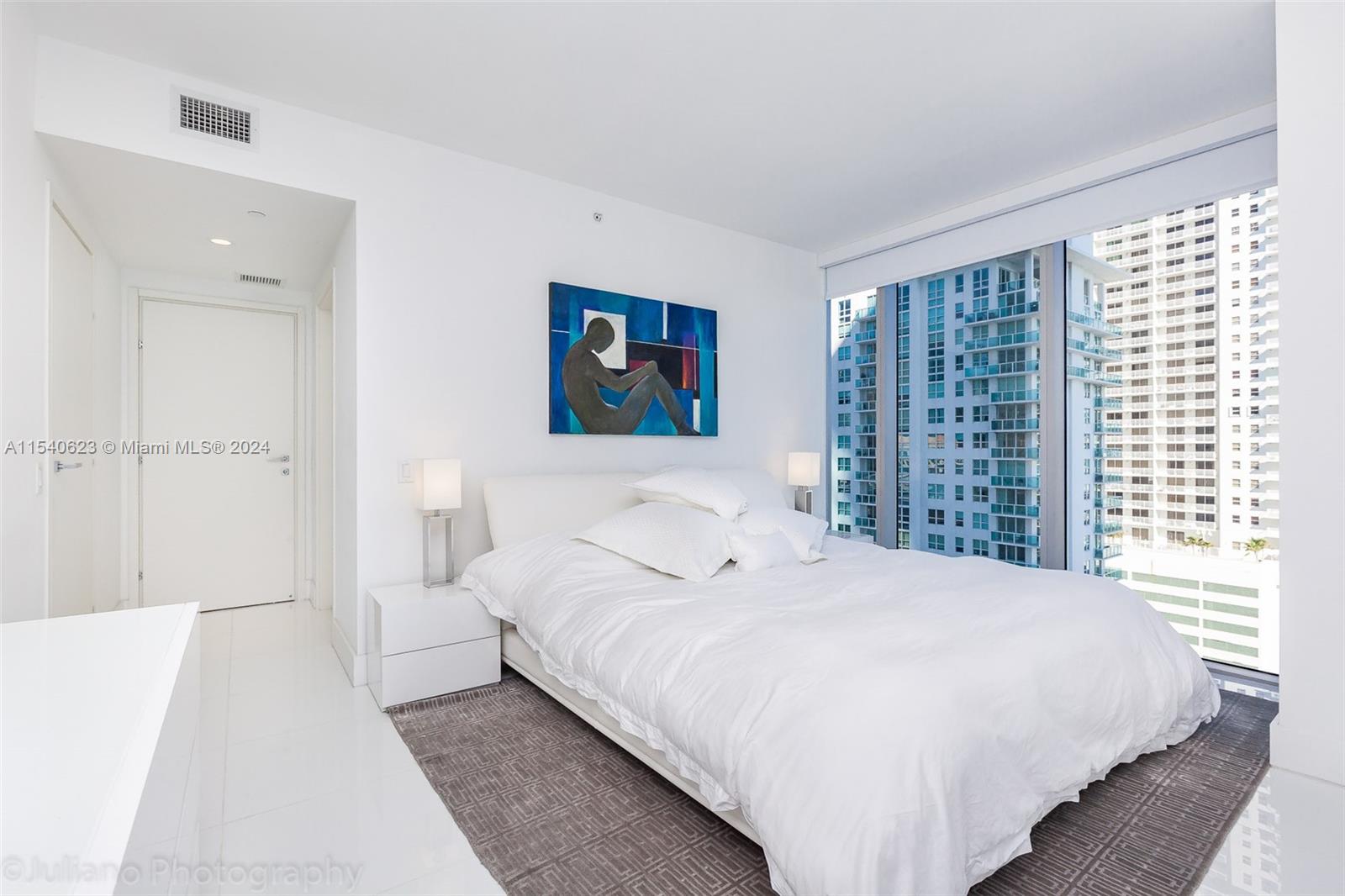 1300 Brickell Bay Dr # 1710