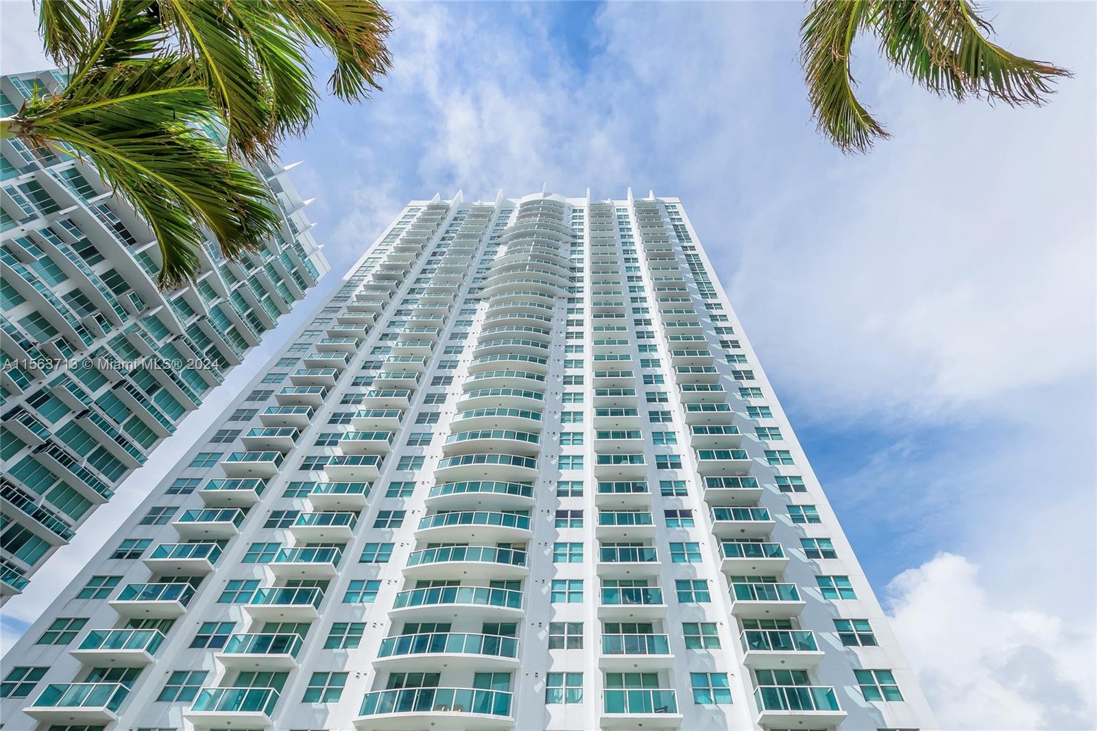 31 SE 5th St # 3914