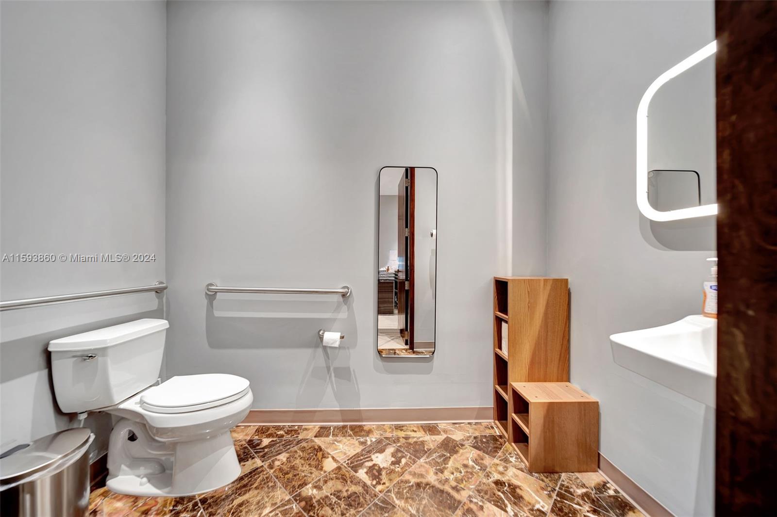 59 SW 12th Ave # 2 Unit: 103-2