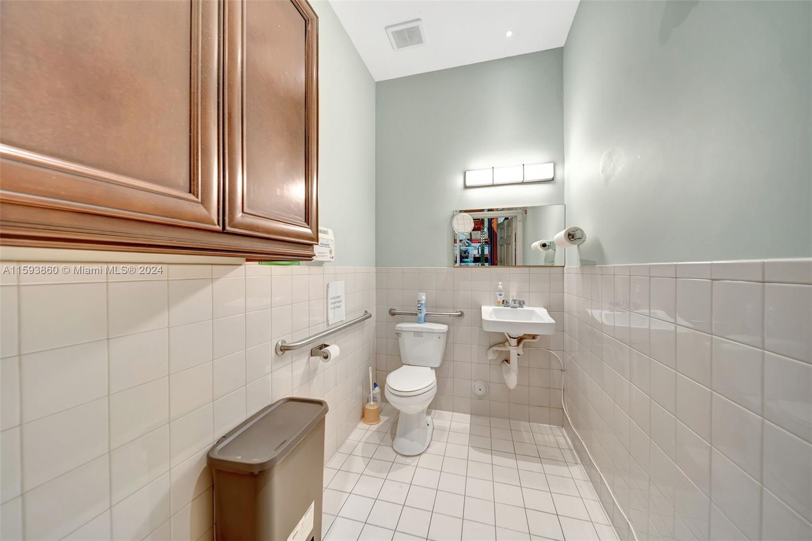 59 SW 12th Ave # 2 Unit: 103-2