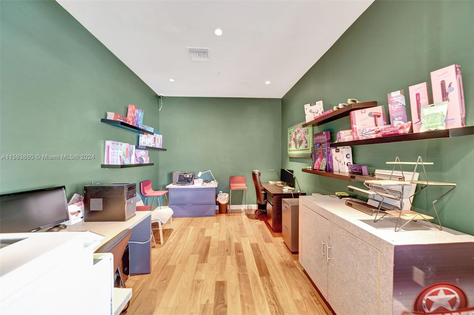 59 SW 12th Ave # 2 Unit: 103-2