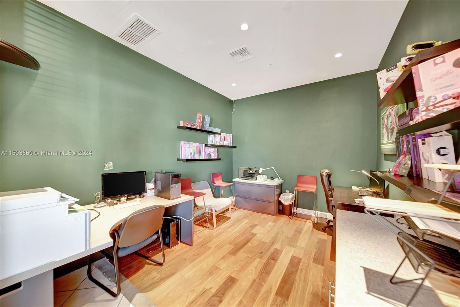 59 SW 12th Ave # 2 Unit: 103-2