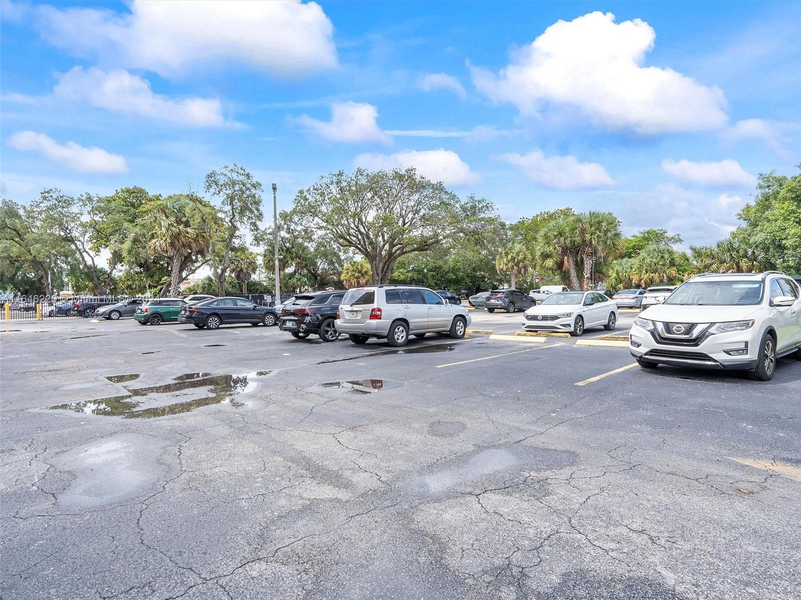 1470 NE 125th Ter # 801