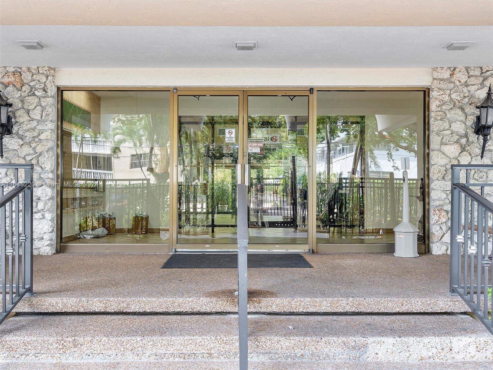 1470 NE 125th Ter # 801