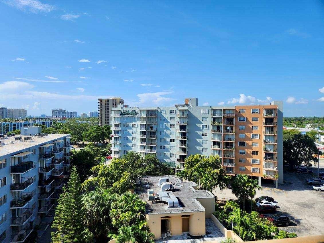 1470 NE 125th Ter # 801