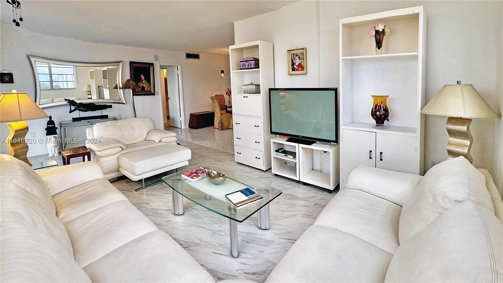 1470 NE 125th Ter # 801