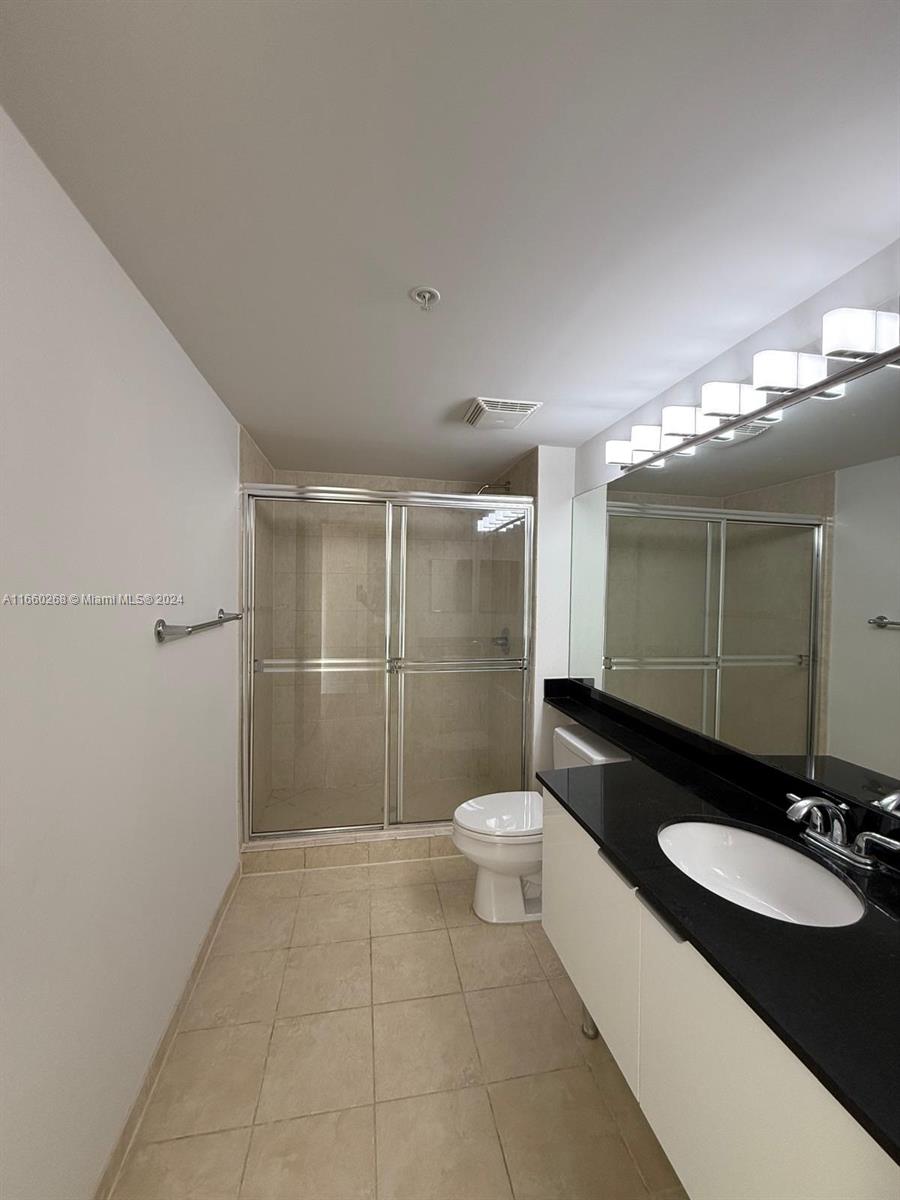 31 SE 5th St # 1511