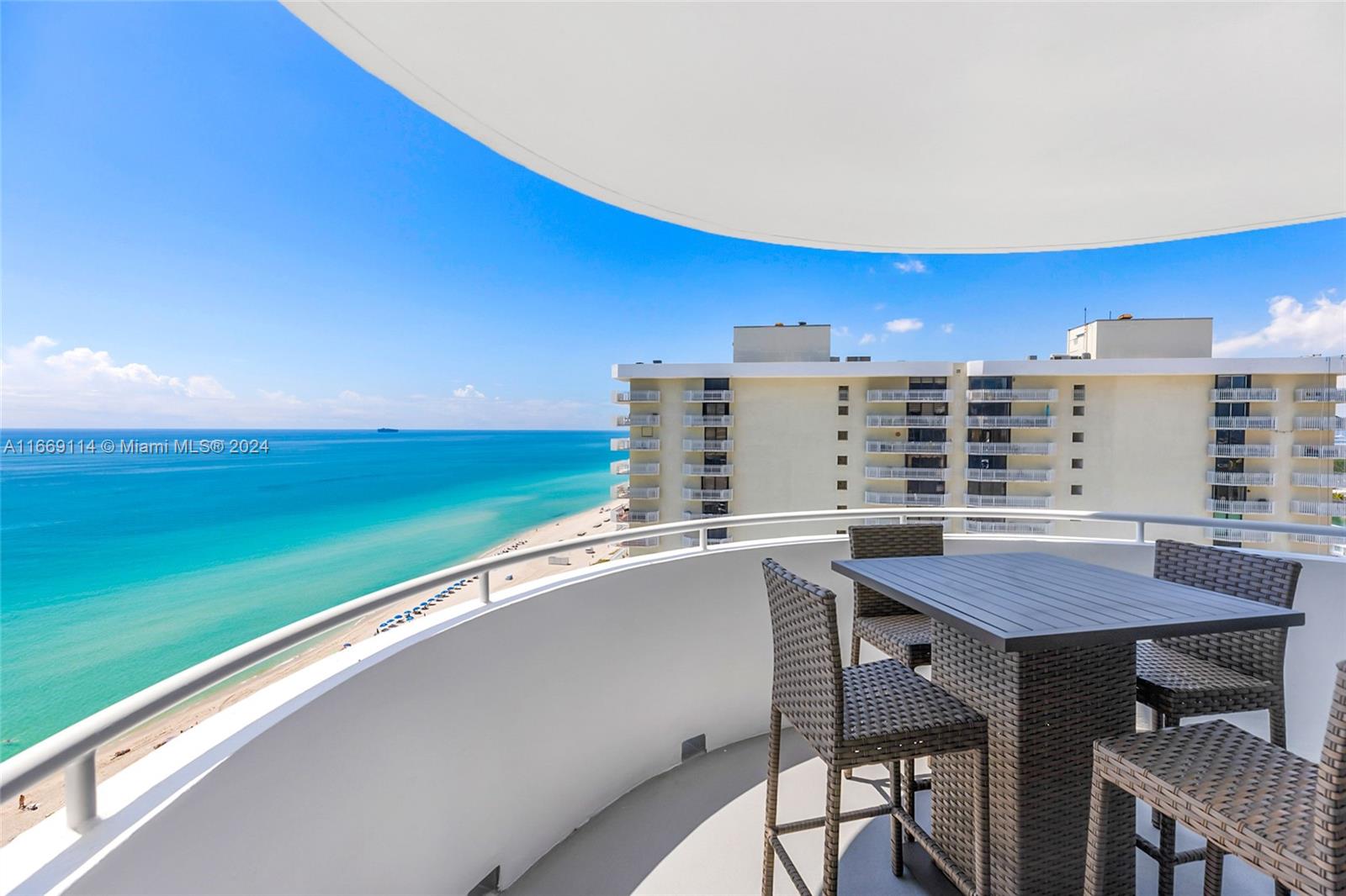 6301 Collins Ave # 2103