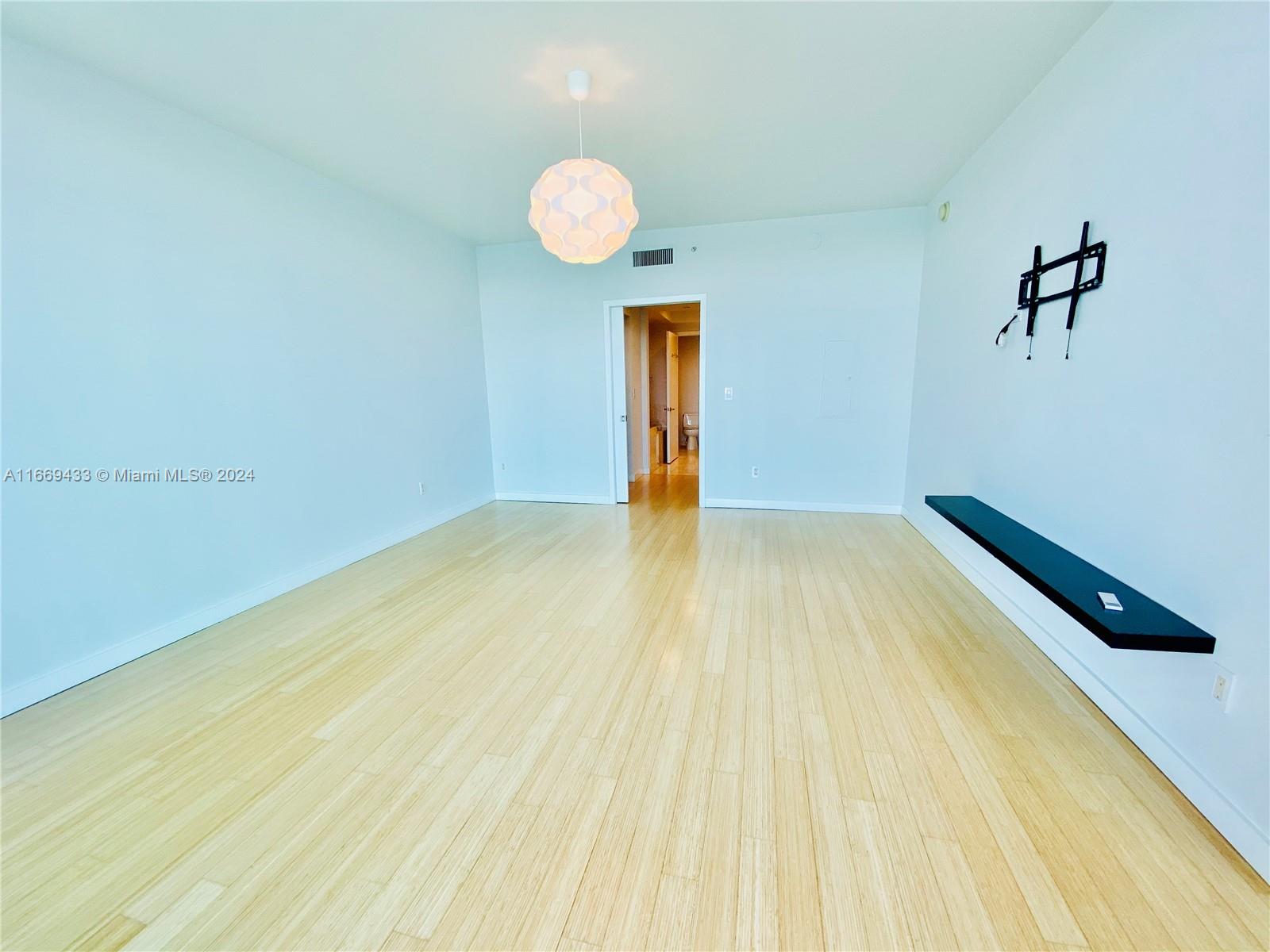 1331 Brickell Bay Dr # 1405
