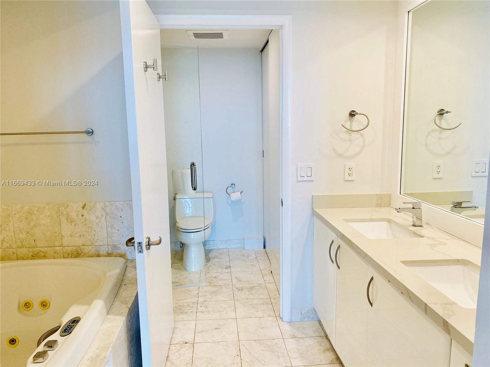 1331 Brickell Bay Dr # 1405