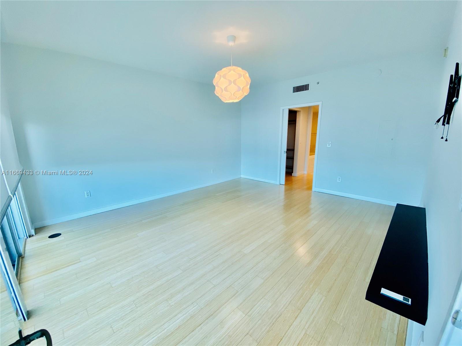1331 Brickell Bay Dr # 1405
