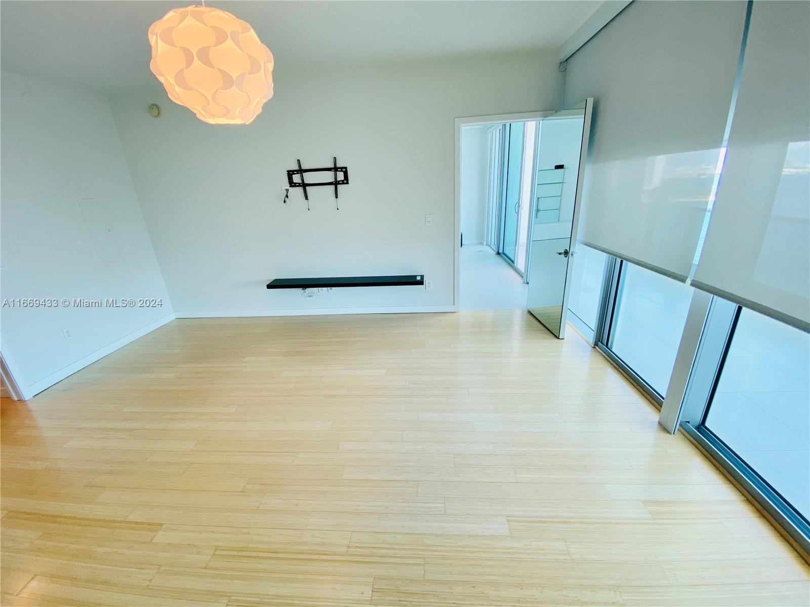 1331 Brickell Bay Dr # 1405