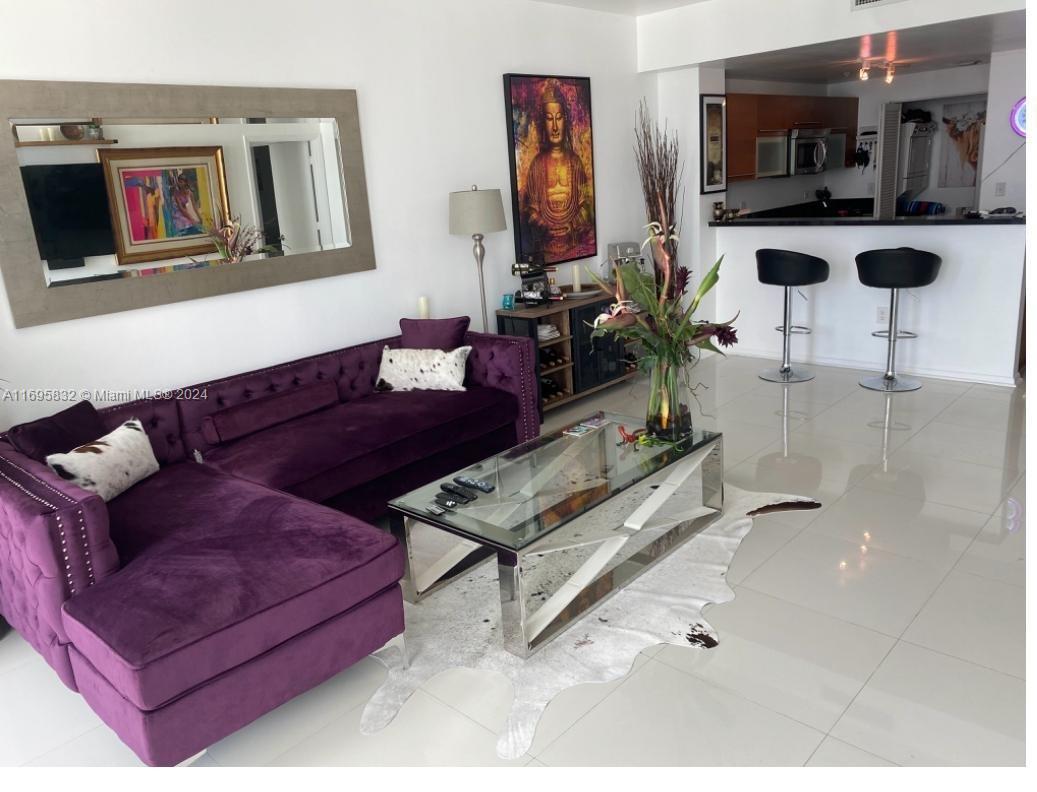 244 Biscayne Blvd # 3004