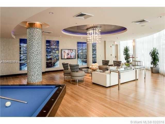 244 Biscayne Blvd # 3004