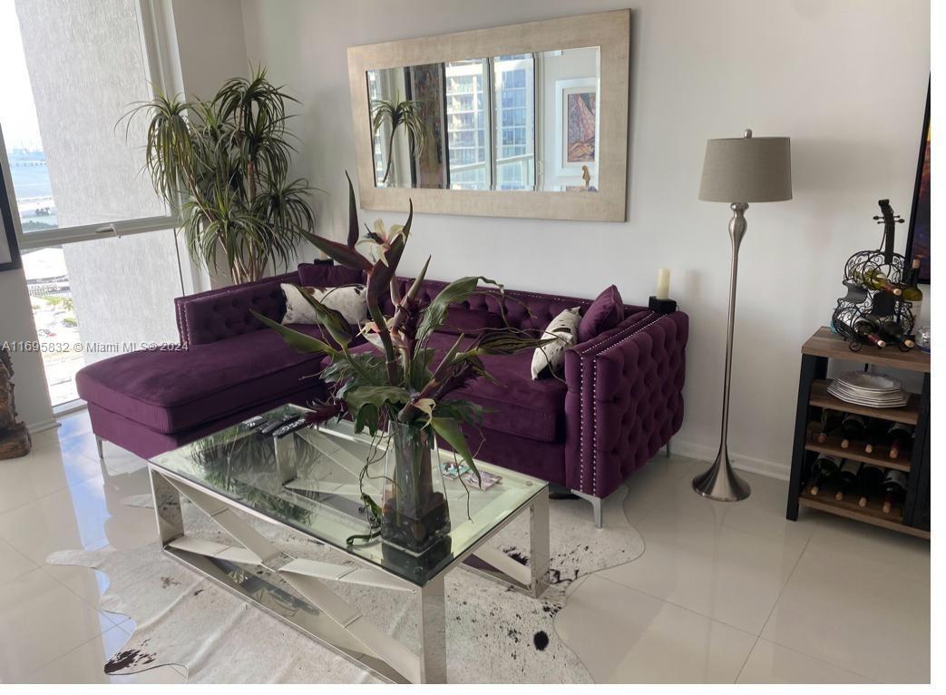244 Biscayne Blvd # 3004