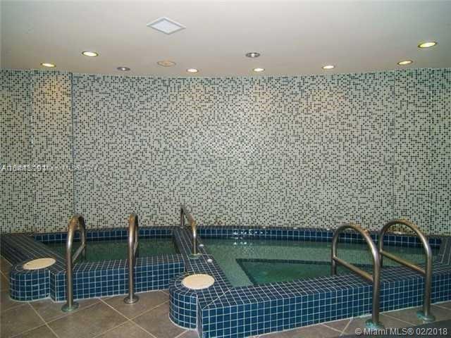 244 Biscayne Blvd # 3004