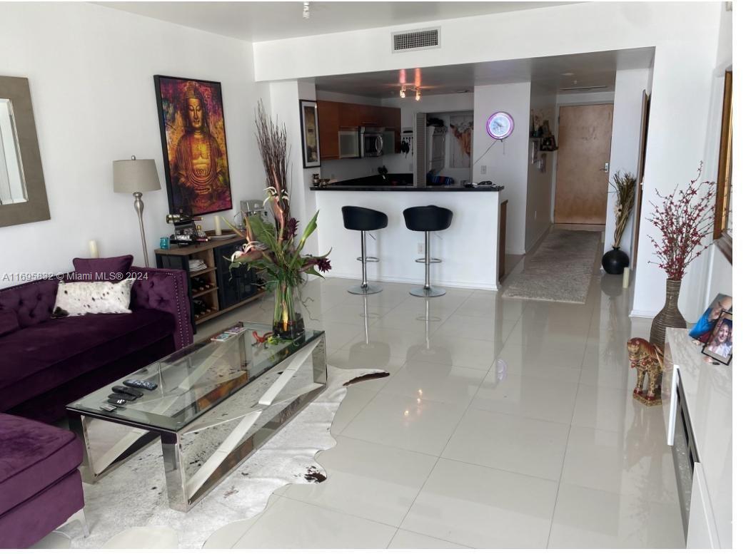 244 Biscayne Blvd # 3004