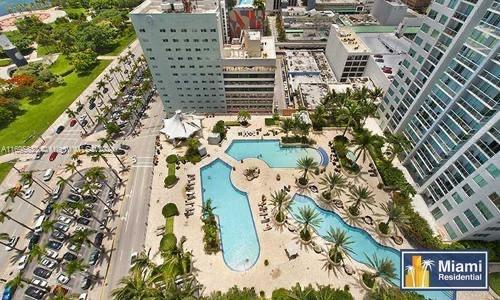 244 Biscayne Blvd # 3004