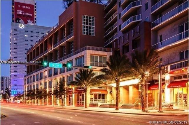 244 Biscayne Blvd # 3004