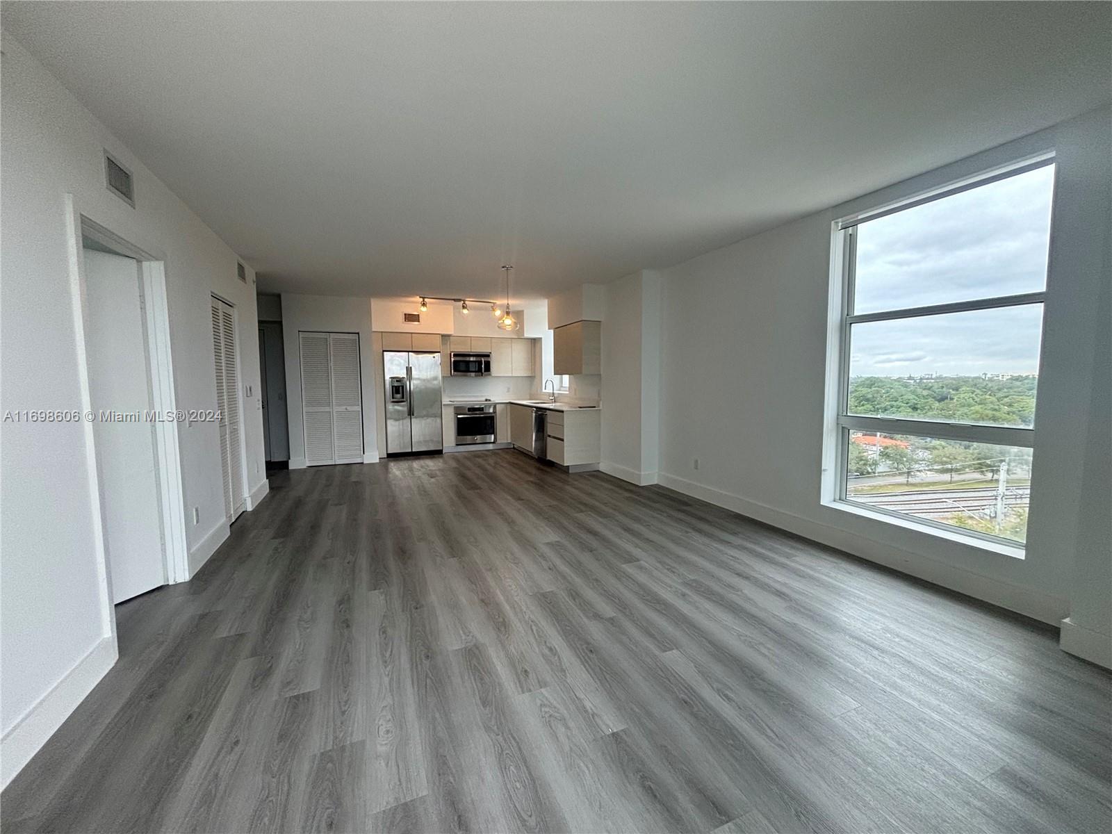4250 Biscayne Blvd # 709