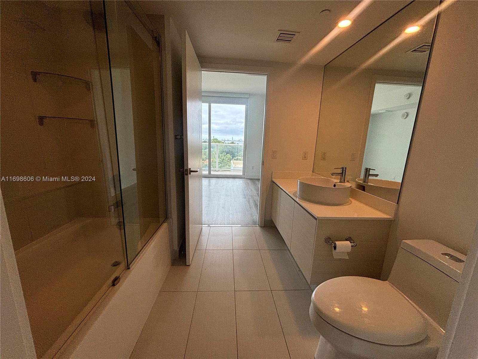 4250 Biscayne Blvd # 709